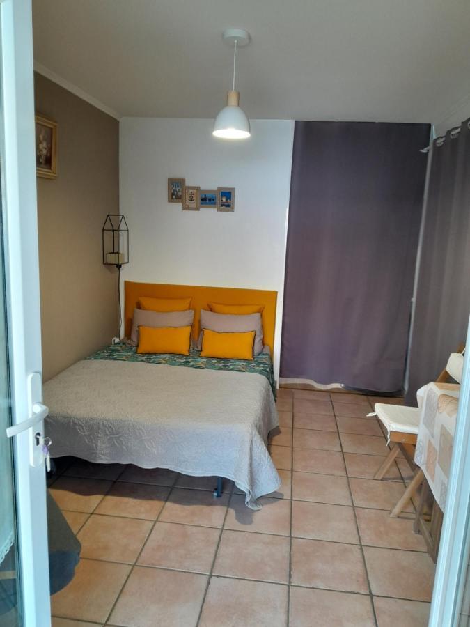 Aigues Mortes Studio De Vacances En Camargue Екстер'єр фото
